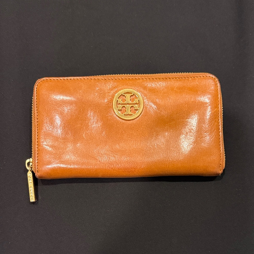 Tory Burch Tan Leather Wallet with Gold Details